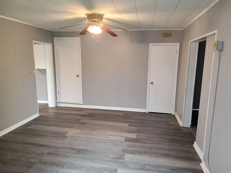127 Schoolhouse Rd — Photo 15