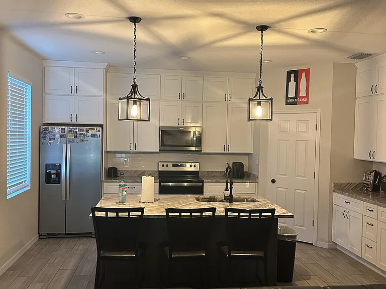 8924 N Highland Ave — Photo 11