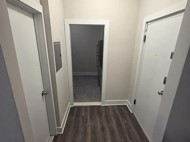 3603 Kennedy Blvd #6 — Photo 4