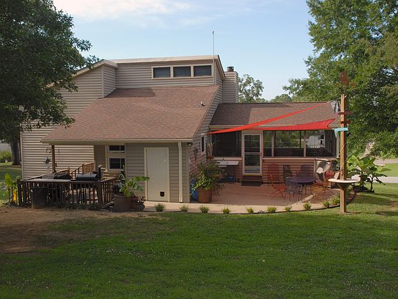 4th image of 107 Port Royal Dr