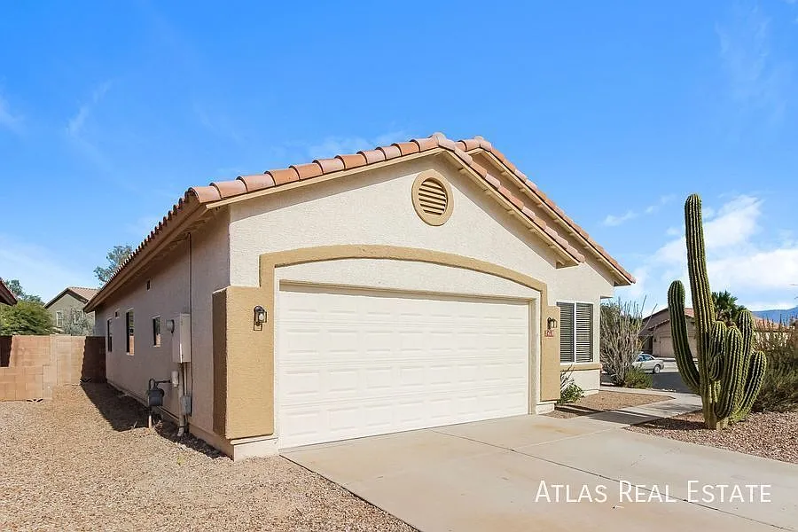 Remodeled Northwest Home For Rent! — Photo 2