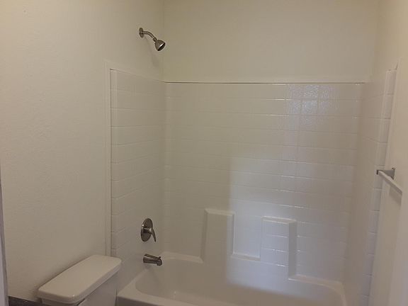 5th image of 1624 Palm St Unit 276