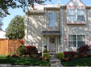 10463 Campus Way S, Upper Marlboro, MD 20774