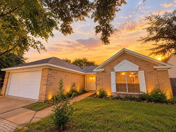 6711 Prairie Village Dr, Katy, TX 77449