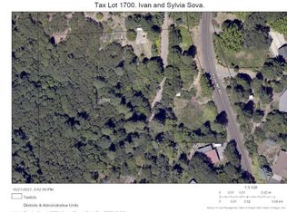 554 Highline Rd, Hood River, OR 97031