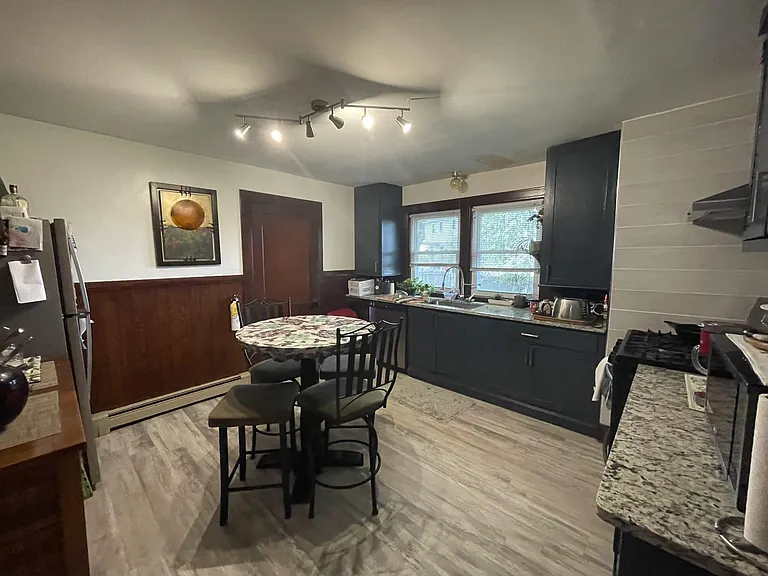 24 Blackstone St #1 — Photo 49