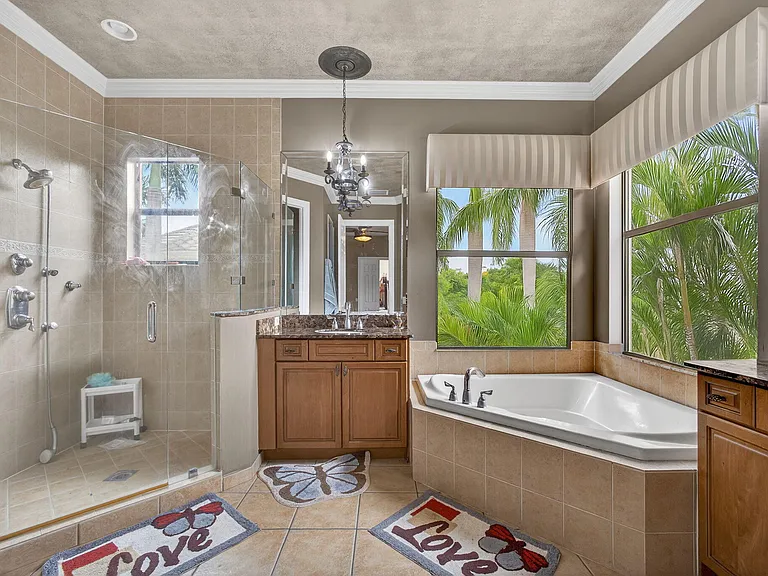 3501 Collonade Dr — Photo 30