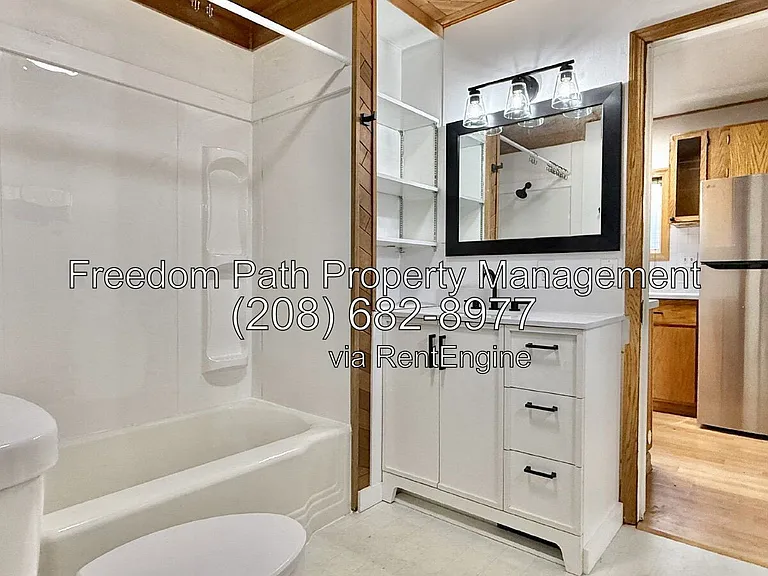 309 W Mission Ave — Photo 11