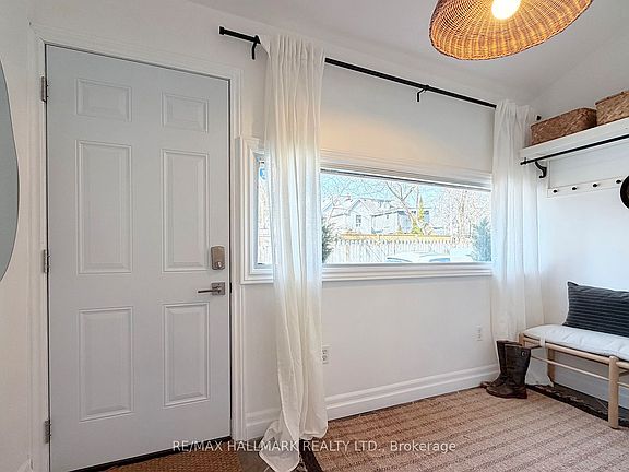 2nd image of 53 Craven Rd