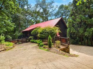 111 Nickel Ln, Ellijay, GA 30540