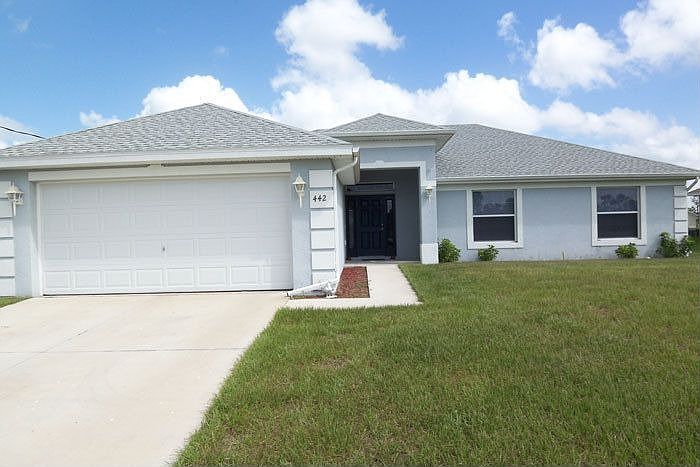 1st image of 442 Willowbrook Dr