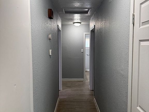 4th image of 2708 Rosebud Ln