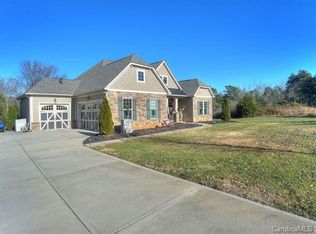 11055 Thornbeck Ln, Midland, NC 28107