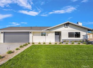 12810 Navajo Rd, Apple Valley, CA 92308