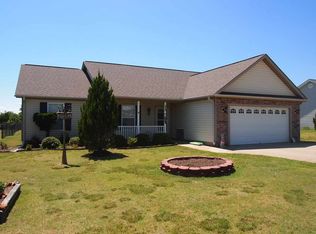 355 Bent River Dr, Inman, SC 29349