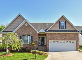 168 Brooks Landing Dr, Winston Salem, NC 27106