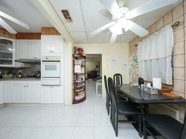 7312 21st Avenue image 8 of 22