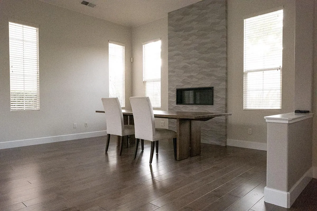 2 bed, 1595 sqft, $4,950 — Photo 3
