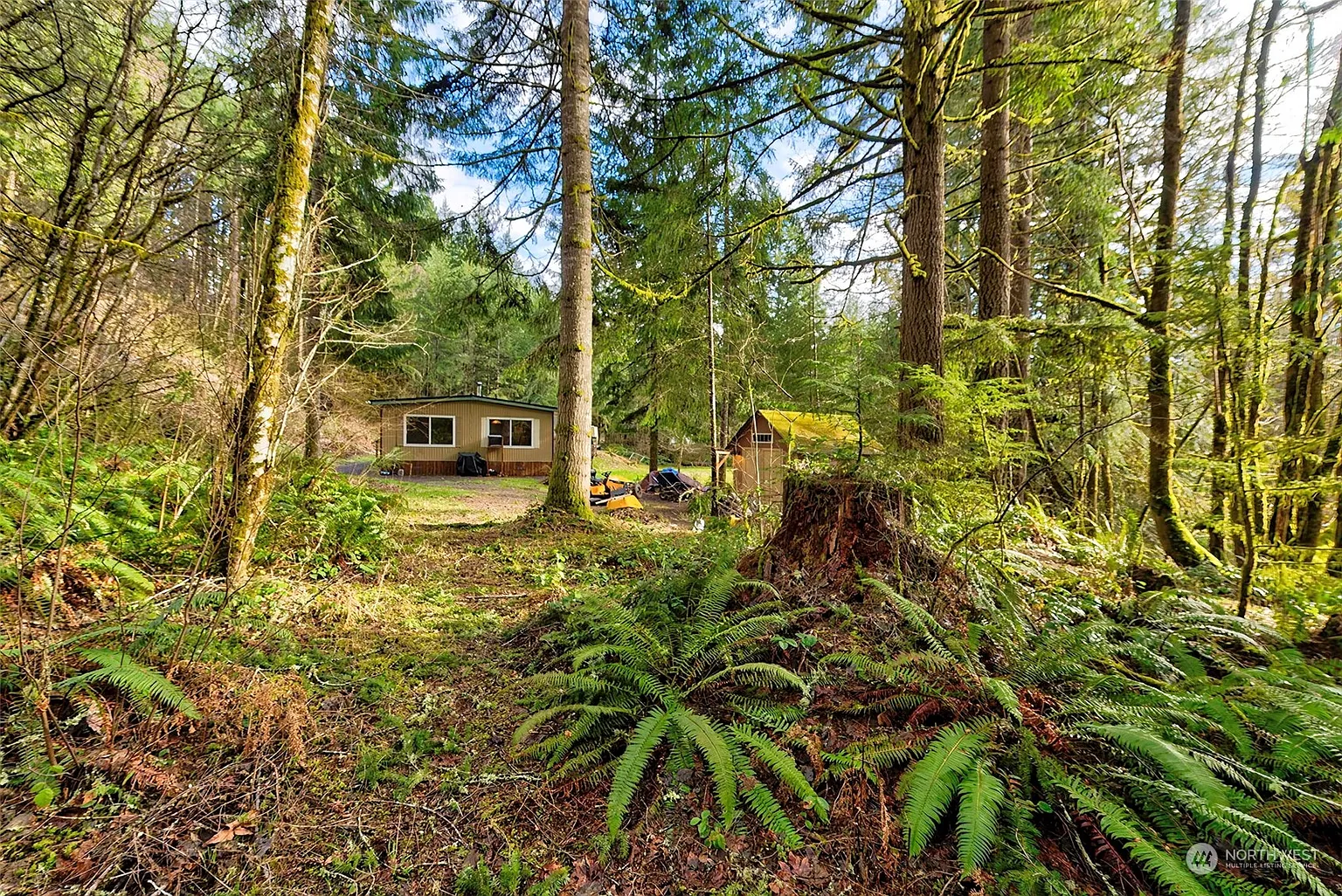 268 Hawkins Road S photo 1