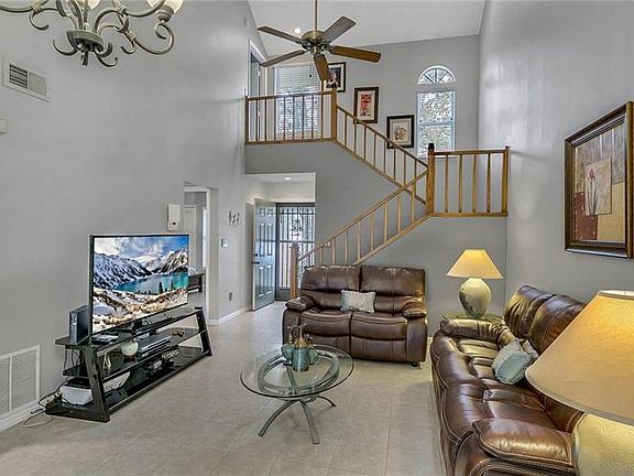 2nd image of 4064 E Maryland Pl
