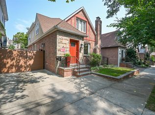 8111 64th Rd, Middle Village, NY 11379