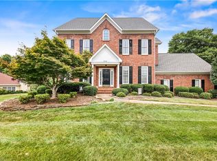 3945 Windsor Place Dr, Winston Salem, NC 27106