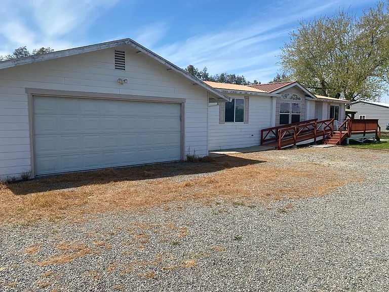 6453 County Road 5 — Photo 31