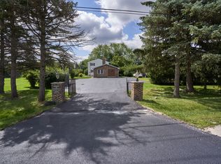 24W175 Hobson Rd, Naperville, IL 60540