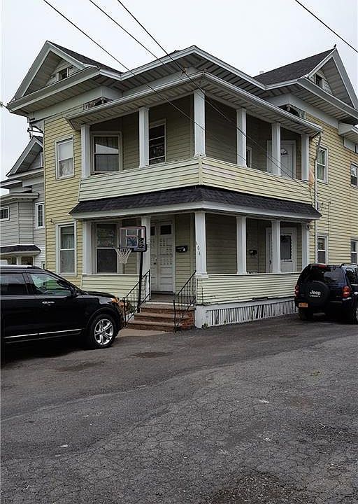 1st image of 404 Highland St