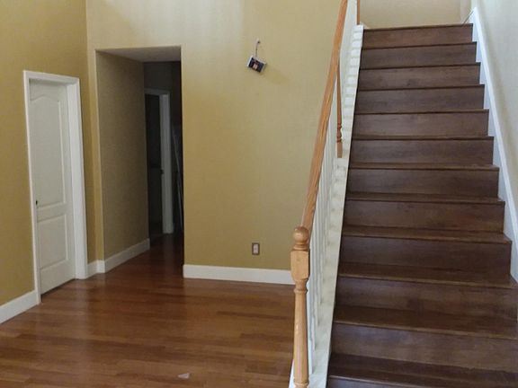 4th image of 1549 Parkway Dr