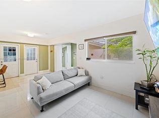 1414 NE 179th St, North Miami Beach, FL 33162