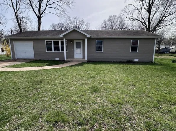 533 Christine St, Saint James, MO 65559