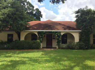 1213 Magdalene Grove Ave, Tampa, FL 33613