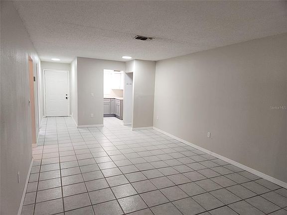 5th image of 9831 Grace Dr