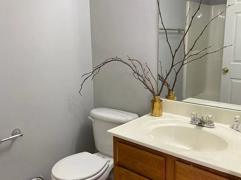 Fountain Brook Apartments — Photo 3
