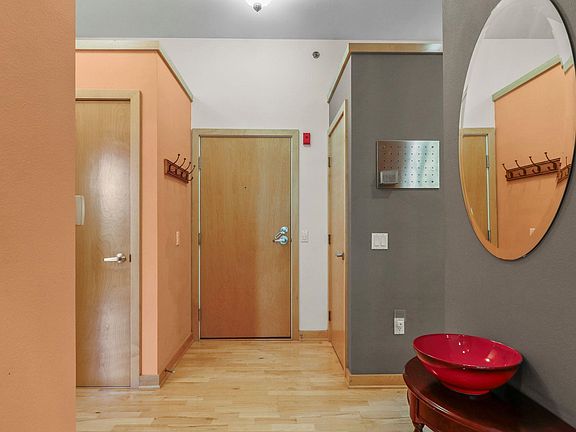 2nd image of 530 W Doty St Unit 302
