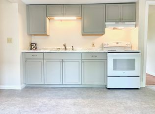 9 Jordan St APT 4, Portland, ME 04103