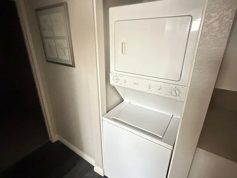 13313 Makai Ct #8 — Photo 9