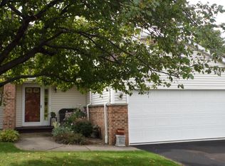 85 Hastings Dr, Orchard Park, NY 14127