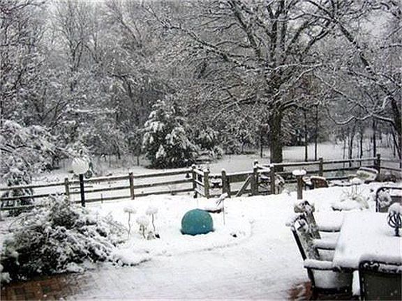 4th image of 2210 Creek Crossing Dr