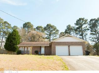 7503 Carlisle Dr, Jonesboro, GA 30236