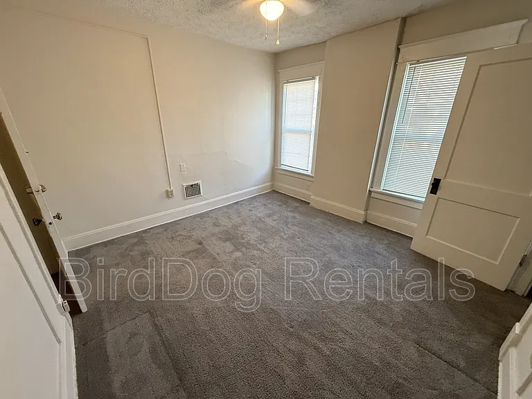 213 E 14th Ave #C — Photo 6