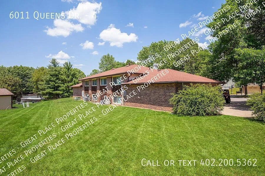 2 bed, 722 sqft, $899 — Photo 4