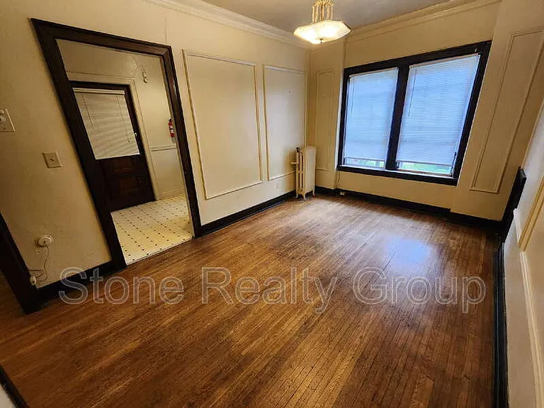 525 S 6th St #7 — Photo 3