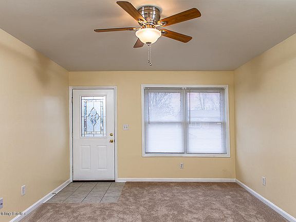 2nd image of 410 Glengarry Dr