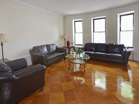 2nd image of 412 8th Ave APT A2