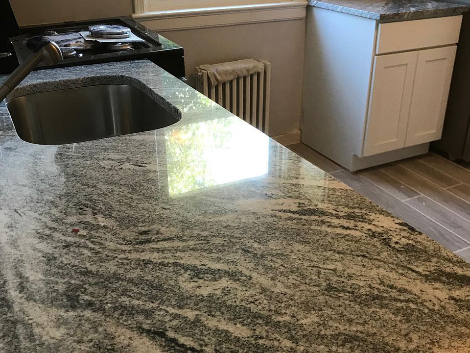 luxurious Granite Counters