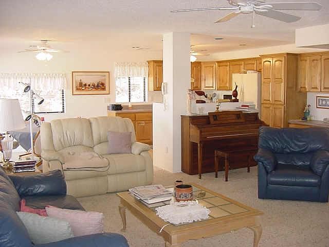 2nd image of 1660 W VISTA Drive