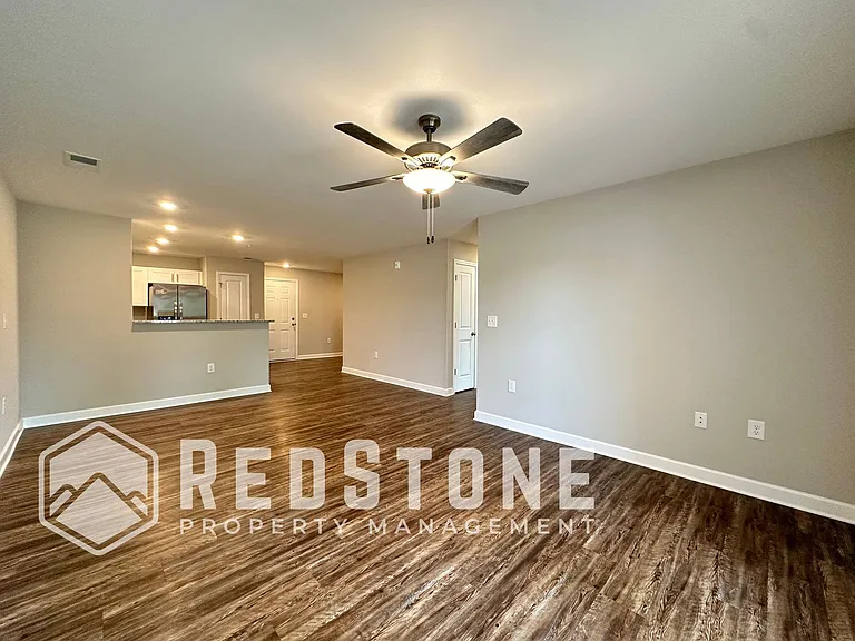 Westbrook Apartments — Photo 6