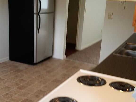 2nd image of 6723 Creekside Dr #Upstairs